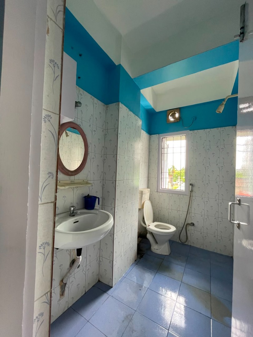 Semi Furnished 3bhk in Japorigog, Guwahati, Assam, India for Rent